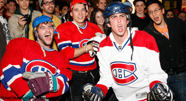 All Habs Giveaway, Strike Your Heavy Metal Pose!