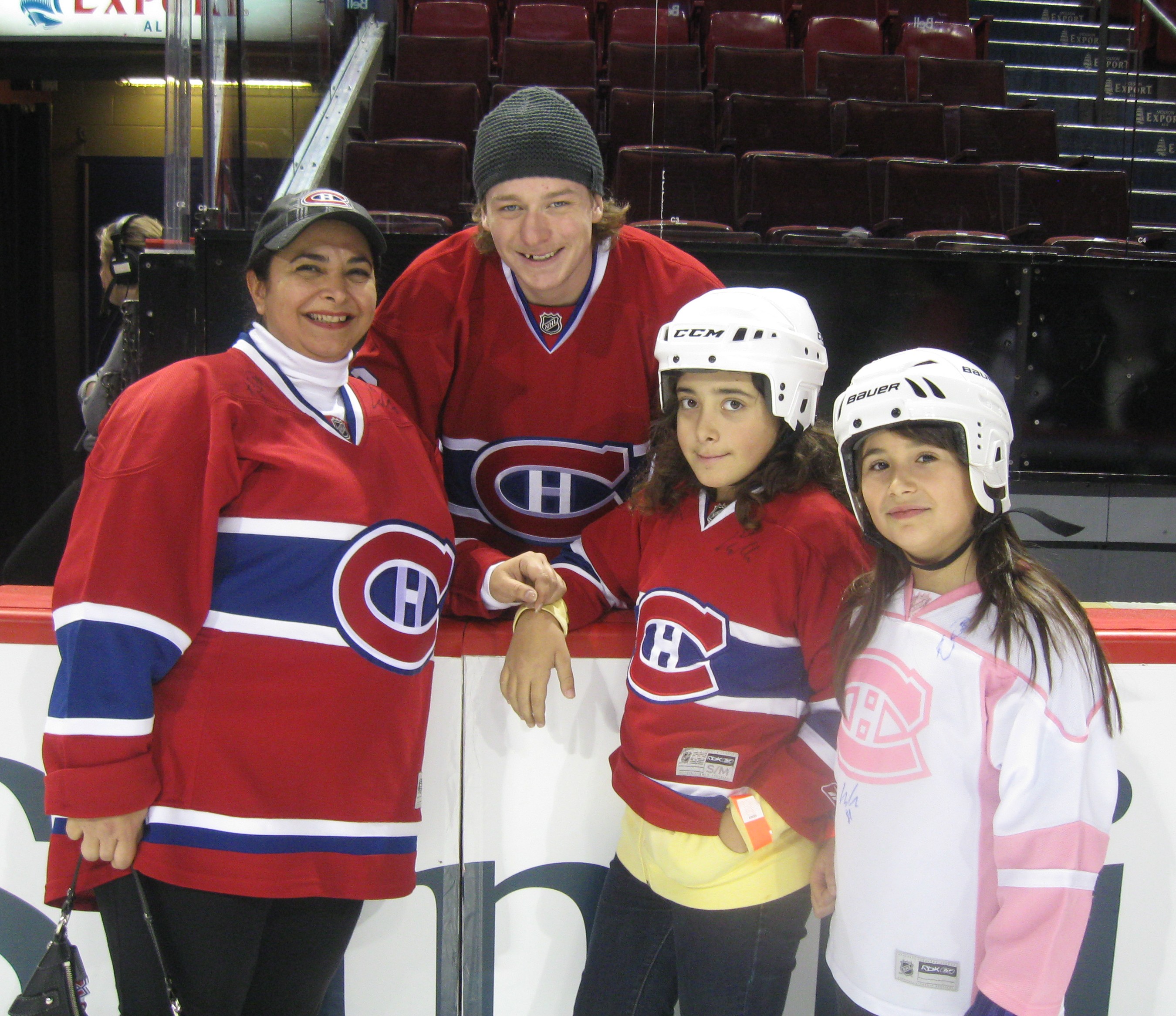 Skate Beside Heroes, Lady E’s Date with Habs