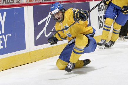 Sebastian Collberg’s Shootout Goal vs Russia [VIDEO]