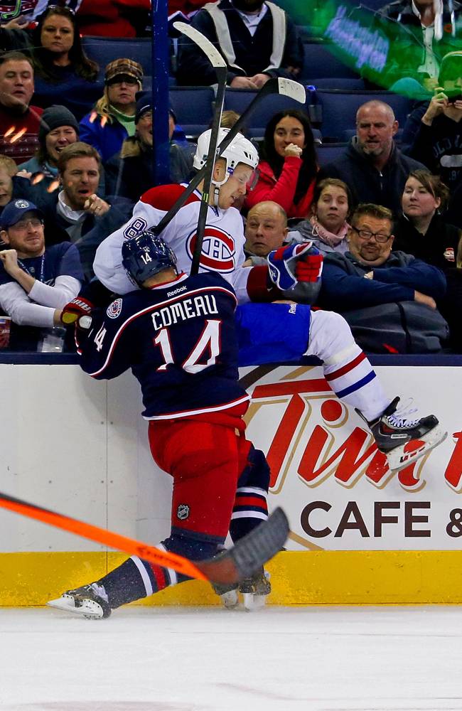 This Picture of Lars Eller Getting Hit is Awesome