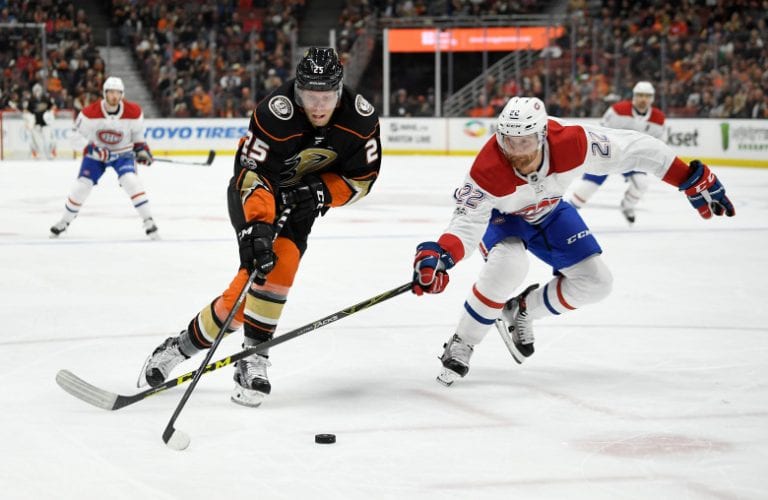 Anaheim Ducks right, Ondrej Kase, left